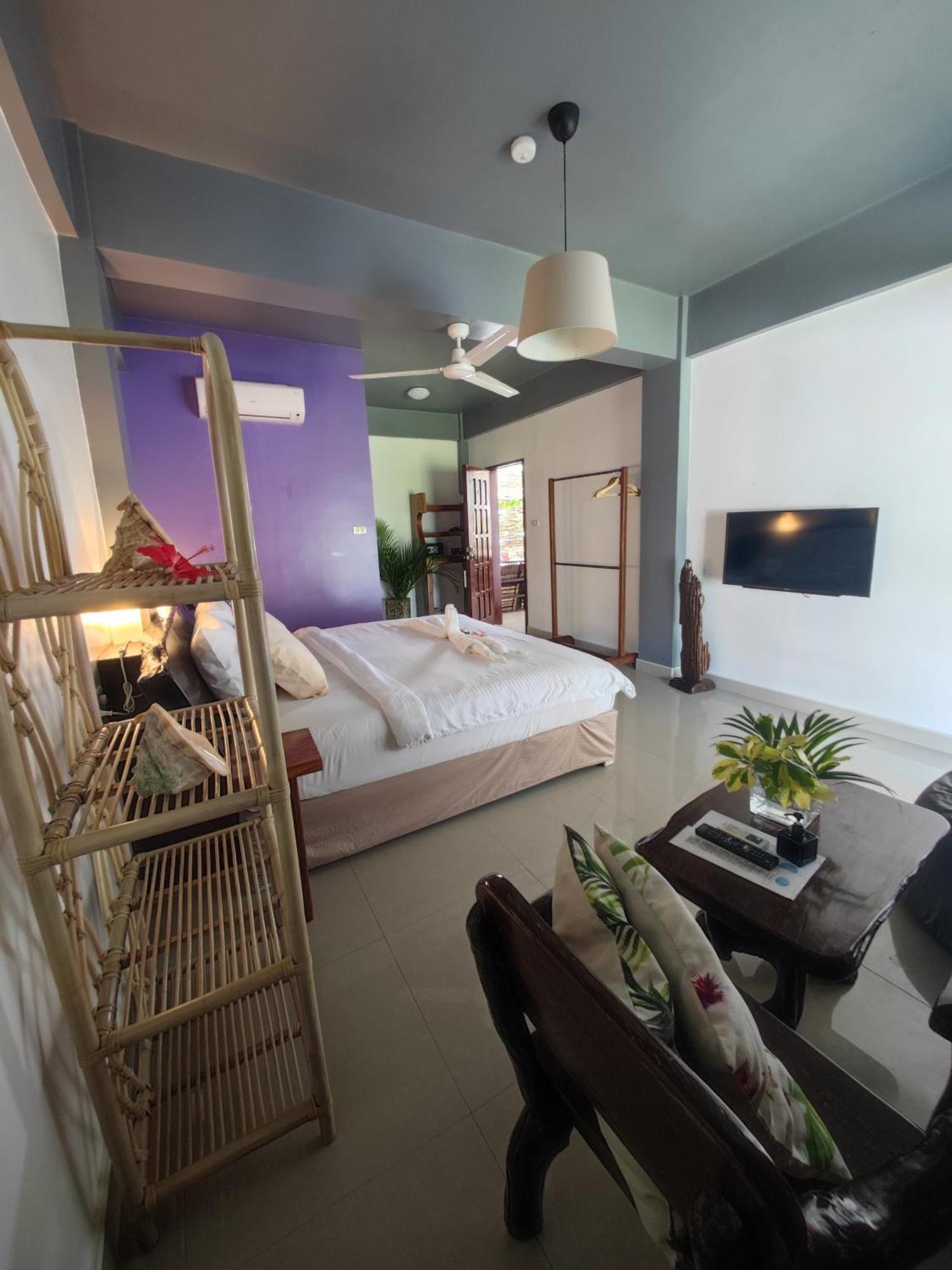 Daluyong Beach Resort 제너럴 루나 외부 사진
